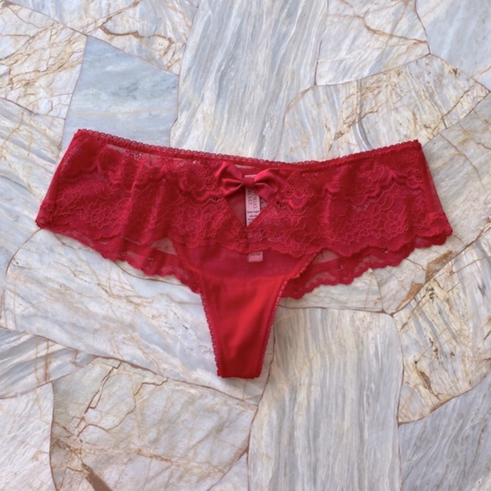 Victoria’s Secret Red Dream Angel Cheeky Panty Lace Small